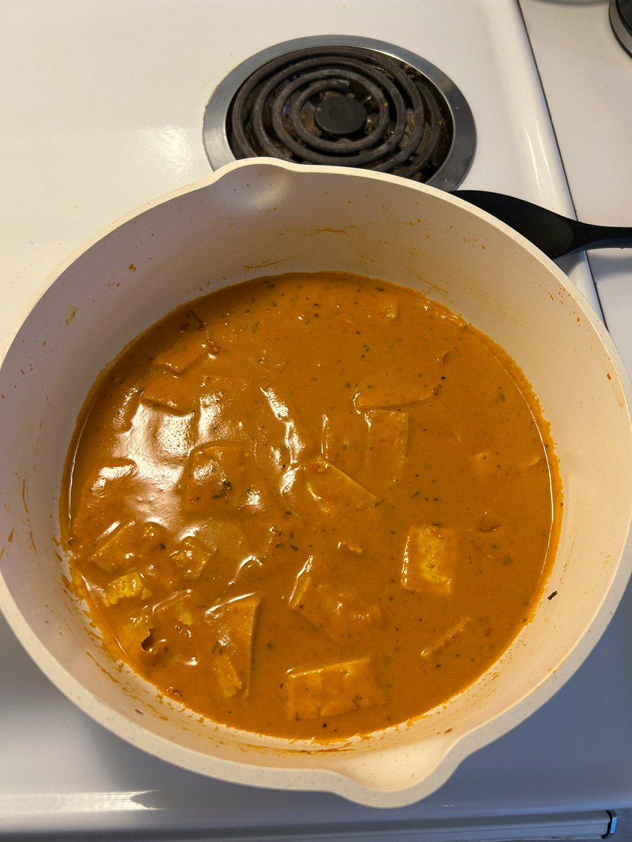 vegdidi's tweet photo. just came home drunk form a night out and made a vegan butter tofu sandwich 🤓🥪 https://t.co/FBiwoknbjJ