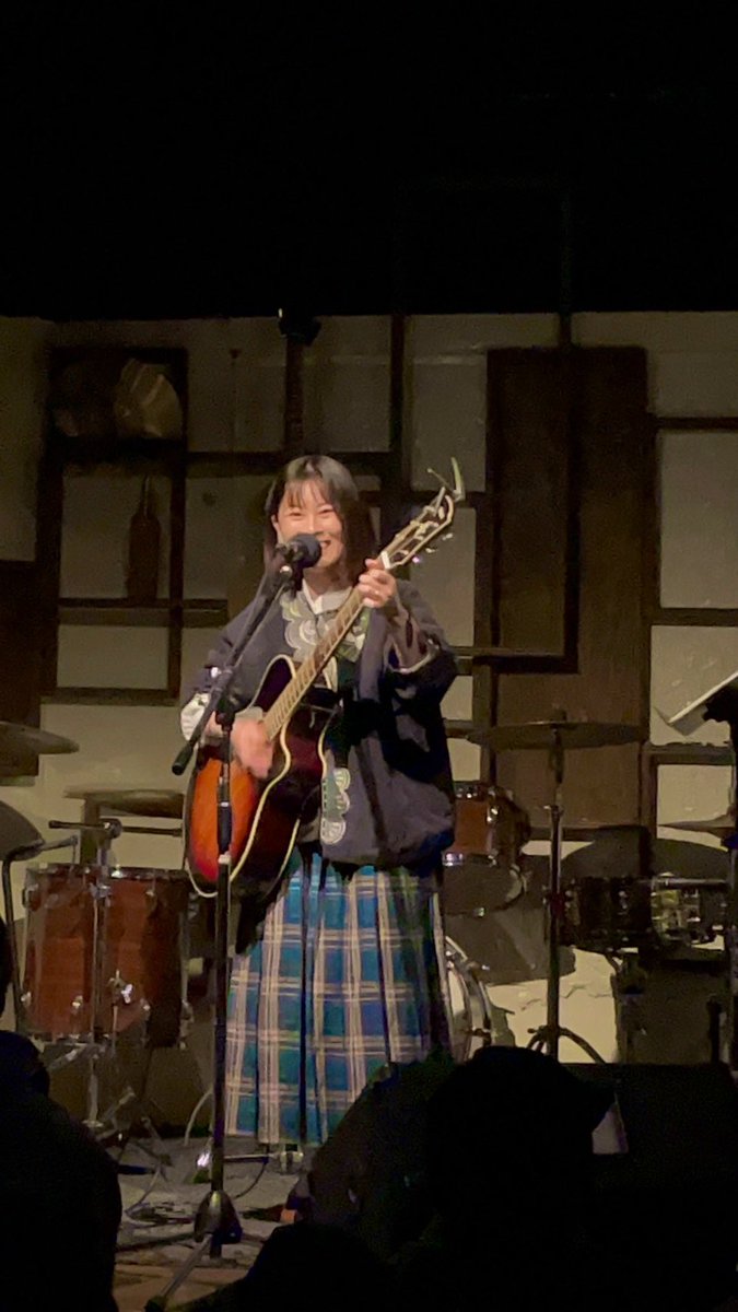 UTAMARRR's tweet photo. ひじラボ 7th anniversary槙氏編

ご来場いただき、
ありがとうございました🙆🙆🙆

カレーはね、今日も最高だったね。

いつもあたたかく迎えてくれるみんなのおかげで心から楽しく音楽ができました！

また、帰る日まで！
ありがとうございました！！！🙌 https://t.co/jctc2tKTRe