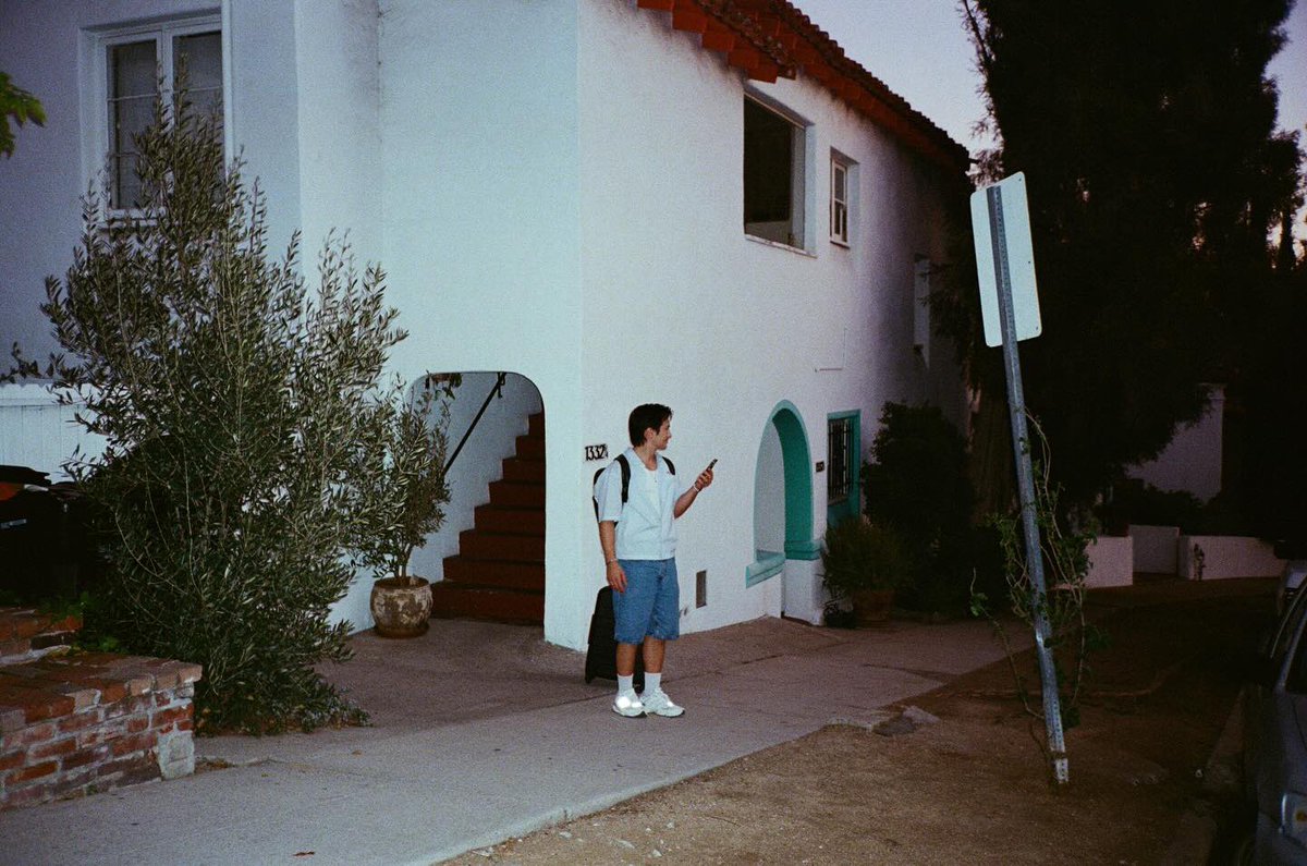 hudsonwupdates's tweet image. Hudson Williams via henrykhwu. 

(We love you Henry never go bald)