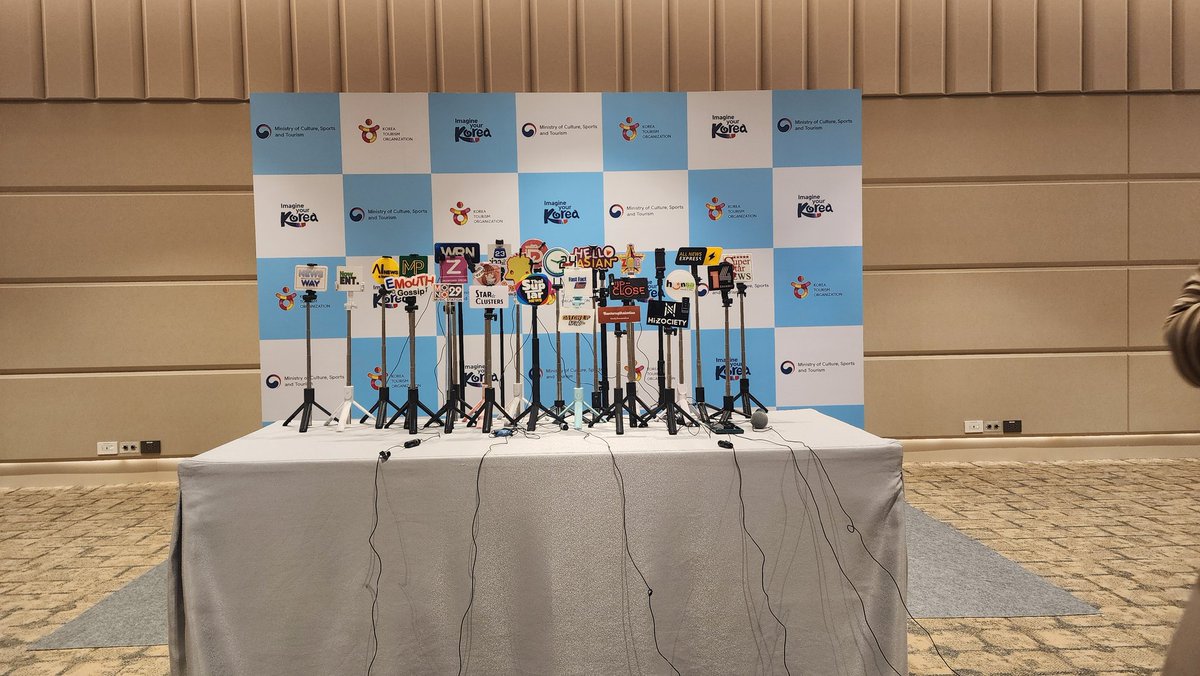 ทีมหน้าจอพร้อมมั้ยยยย 🩵🩵🩵
รอชมไลฟ์สด 16.00 น. ผ่านทาง tiktok นะคะ

tiktok.com/@jeab_jansunee…

#ParkBoGum #พัคโบกอม
#KoreaTourismShowcase2026 #TITF31 #KoreaTourismTITF31
#KTOThailand #ImagineYourKorea #เที่ยวเกาหลี 
#LoveKorea #WelcometoKorea #KoreaWelcomesYou
#KCultureFestival