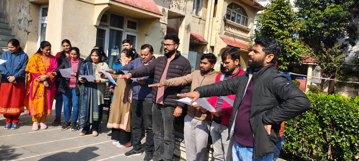 भारतीय खाद्य निगम मंडल कार्यालय जम्मू  में 24.01.26 को 16वां राष्ट्रीय मतदाता दिवस मनाया गया। इस अवसर पर अधिकारियों ने शपथ भी ली #NationalVotersDay 🌟