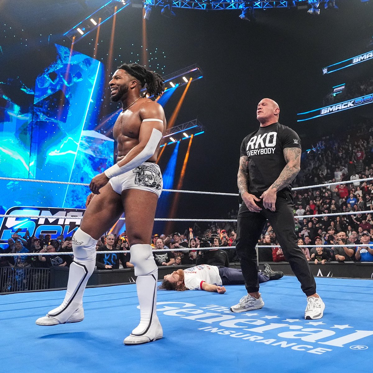 Strike first, questions later. 𓆙 Not @RandyOrton. tweet media