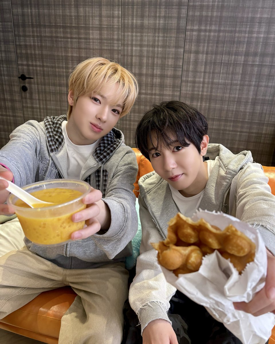 냠냠

#RYO #SAKUYA
#료 #사쿠야
#リョウ #サクヤ 
#NCTWISH