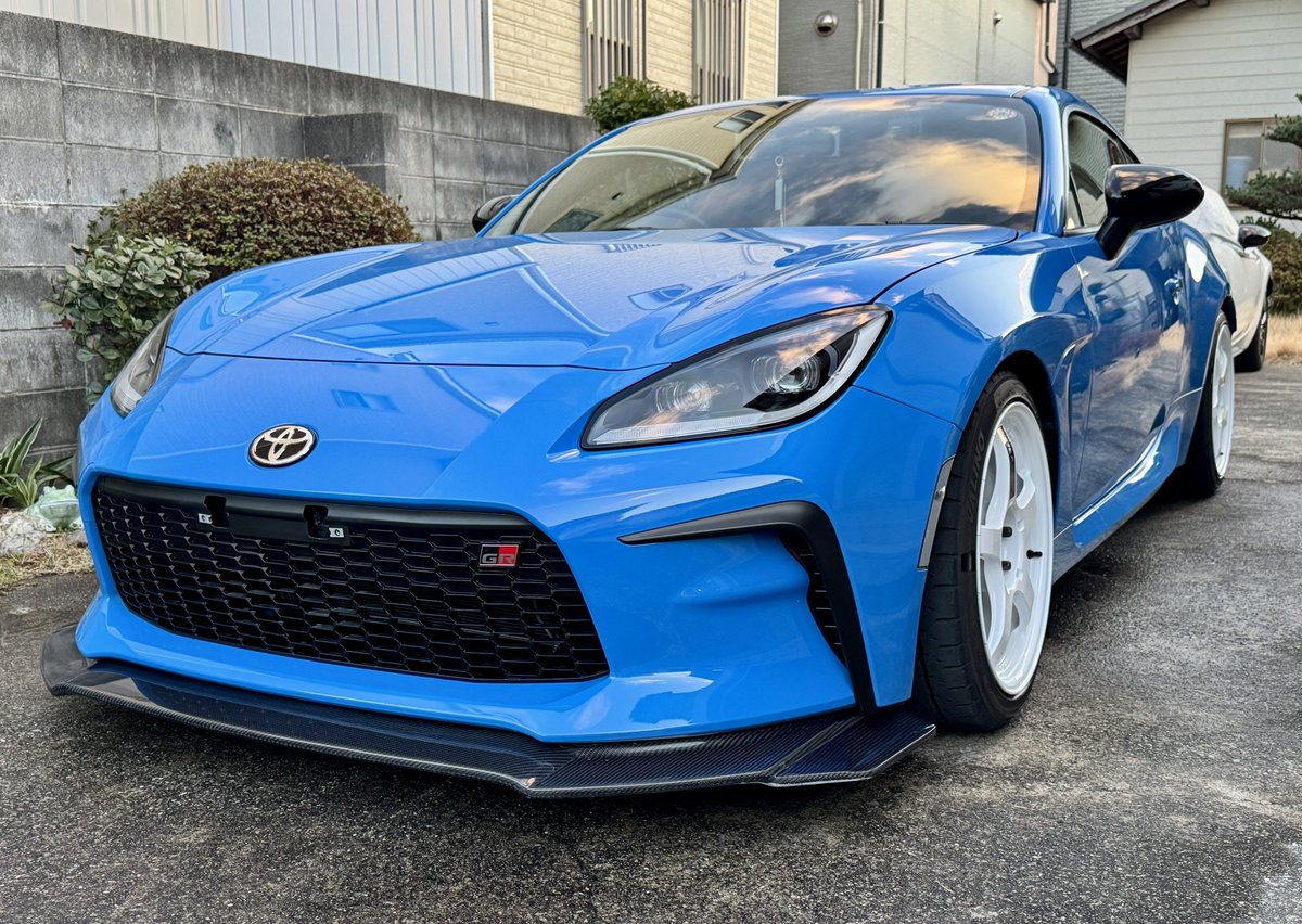 洗車をすることで0.1s/kmのタイム…と言いたいところだが、さすがにZN