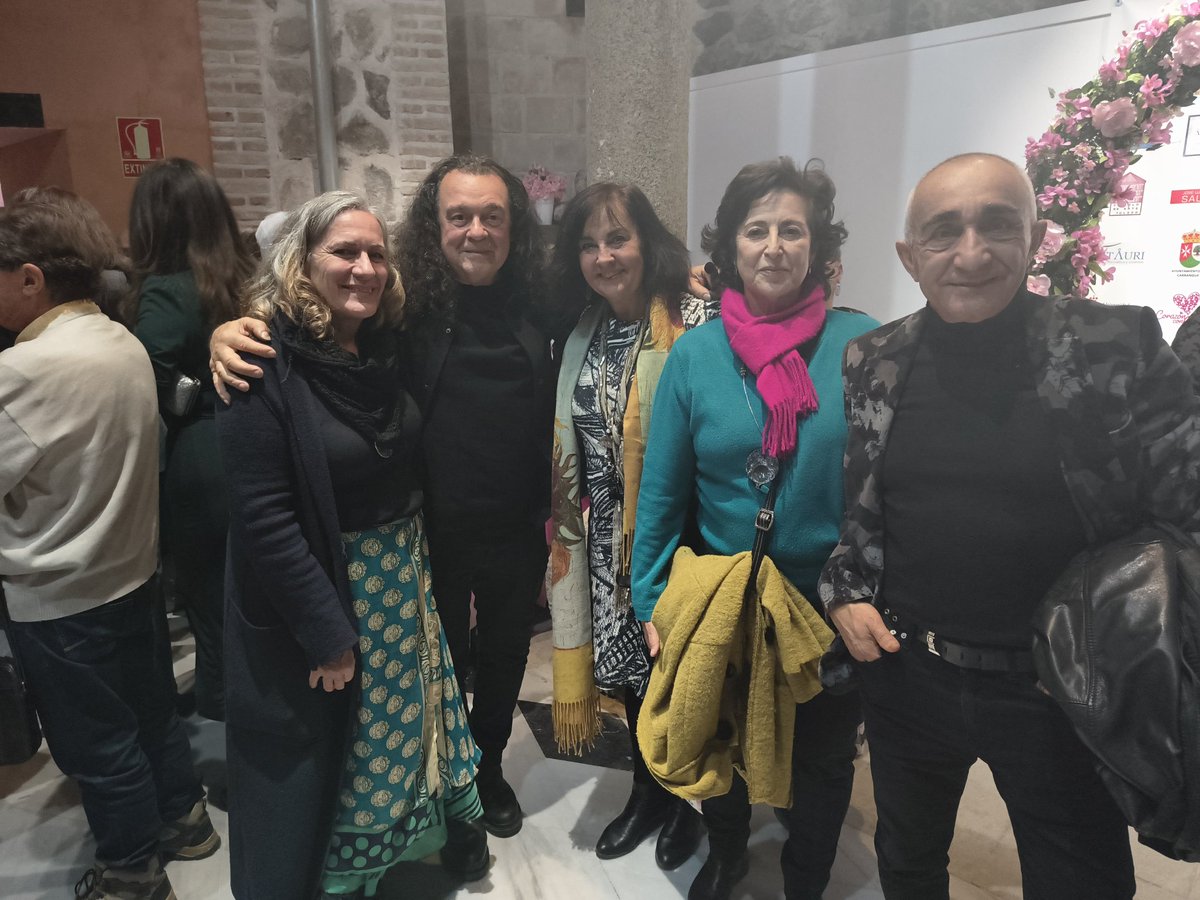 Del 19 de enero al 12 de febrero de 2026 en Toledo, España.  Nuestra exposición colectiva y solidaria  "Corazones con alma" comienza su itinerancia desplazándose al Círculo de Arte de Toledo (España). Más de 60 corazones se montarán a lo largo del mes con distintas disposiciones.