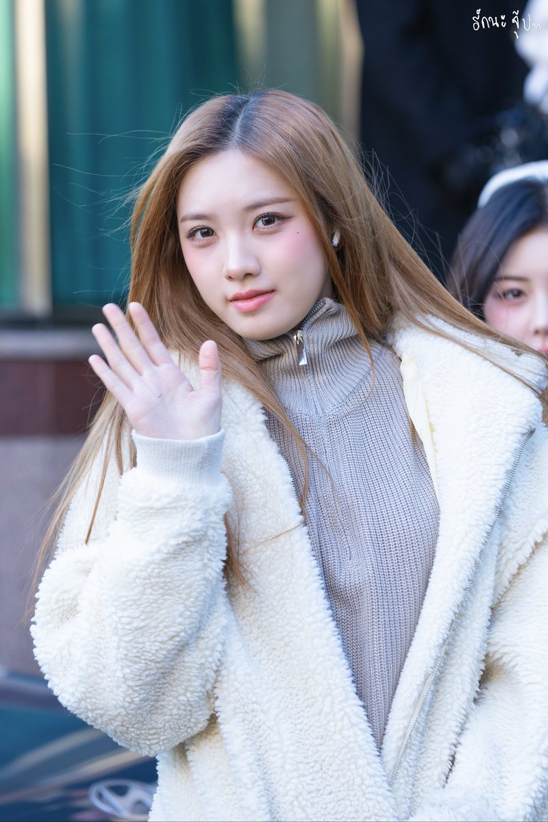 first__nun's tweet image. 260124 팬싸 퇴근
수고했어🫶
#트리플에스 #설린 #tripleS #Sullin