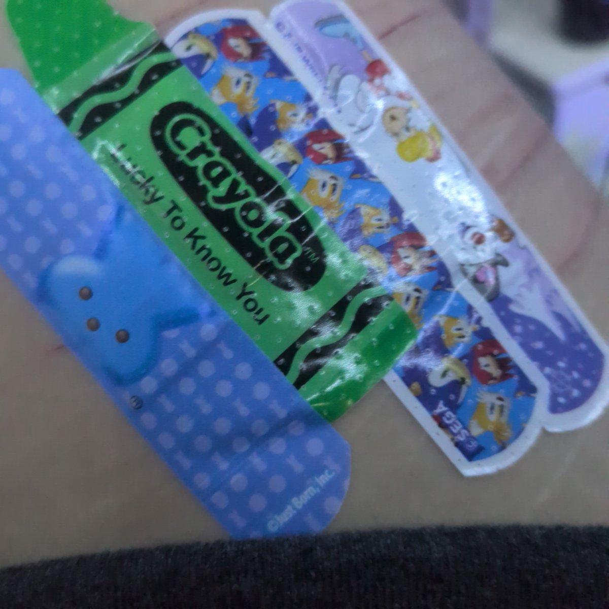 powderedpluto's tweet image. bro