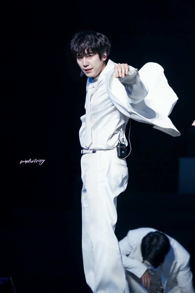 purpleSWing tweet media