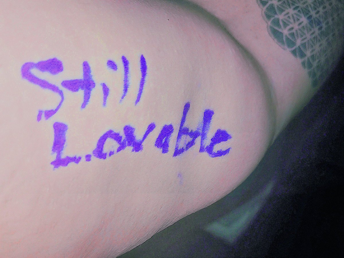 NicoleKathryn78's tweet photo. Daddy gave me my assignment today. He had me write "still lovable" on the parts I'm most insecure about. This reminds me that my partners love every part of me, and I should, too. #saturdaymorning #affirmations #IAmLoved #perfectlyimperfect https://t.co/mUGLdOSKKv