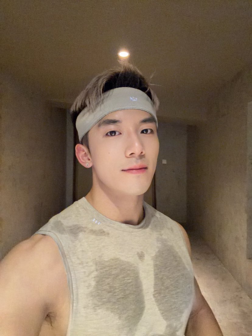 だいすけ tweet media