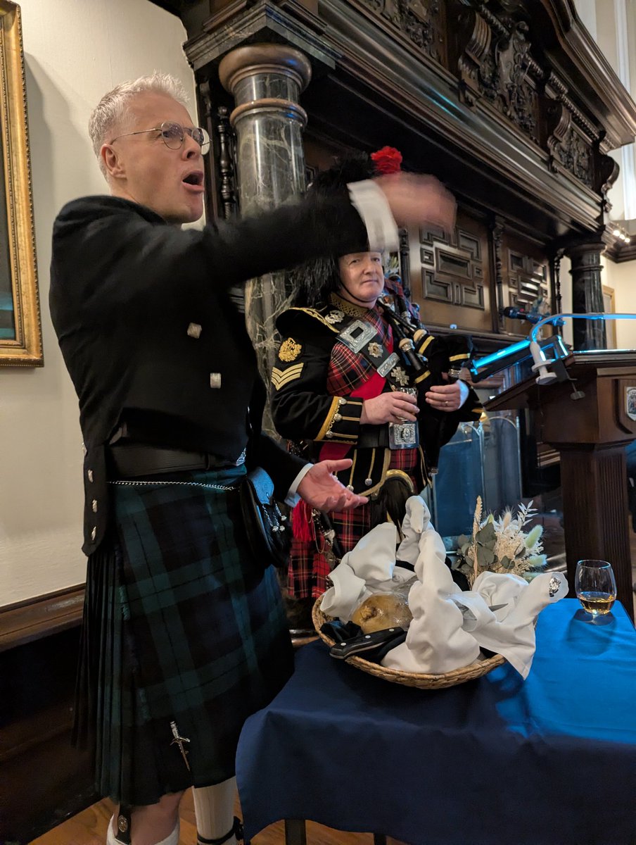 Derek Connelly tweet media