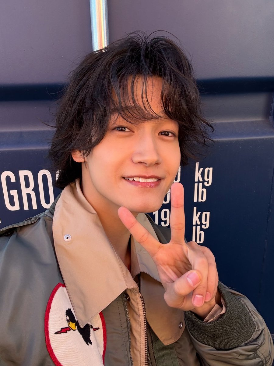 Aぇ! group A》BEGINNING｜STARTO ENTERTAINMENT