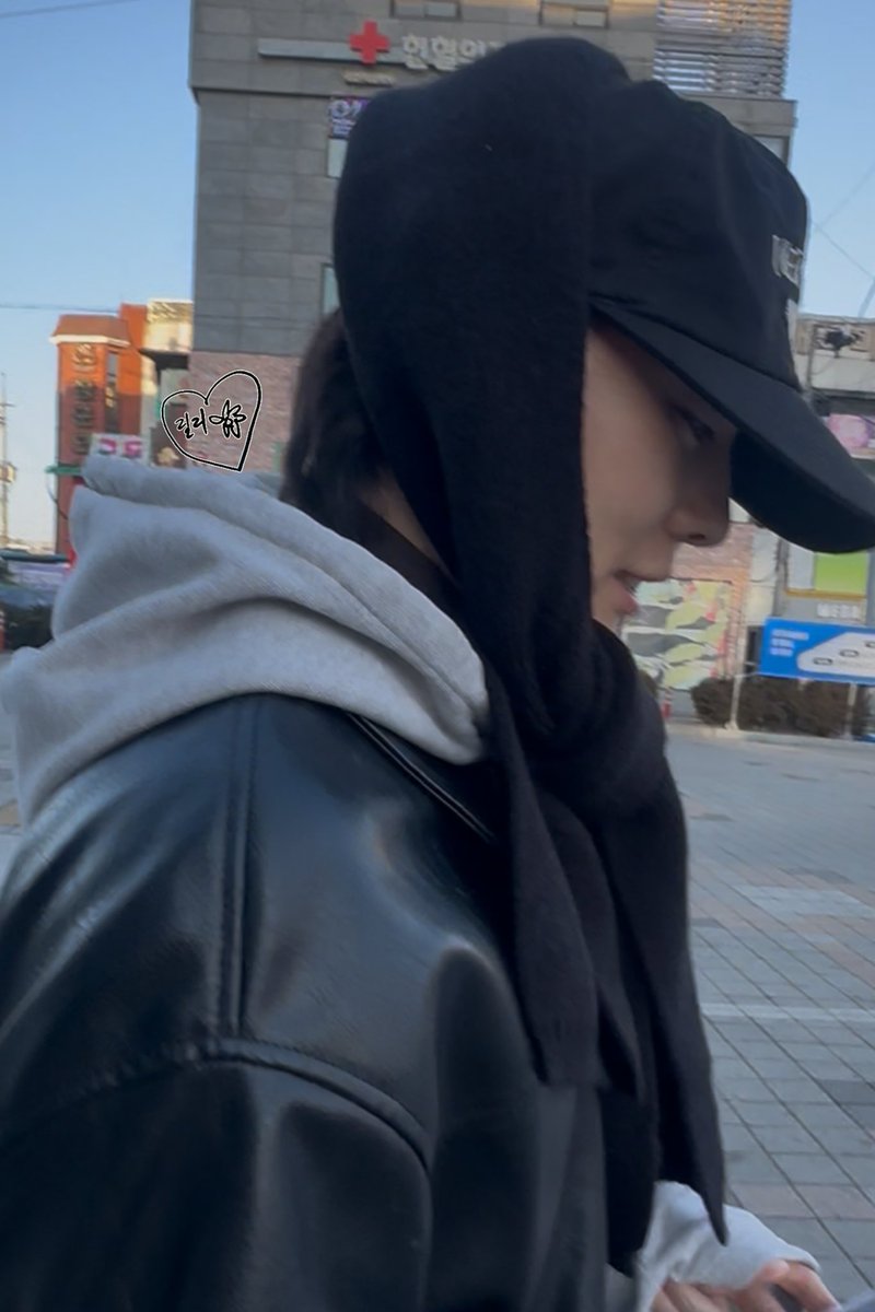 20260124
지누쨩 승윤이 콘서트 보러와쏘용💖
<a href="/official_jinu_/">official_jinu_</a> 🐰💙 
 #위너 #WINNER #김진우 #JINU