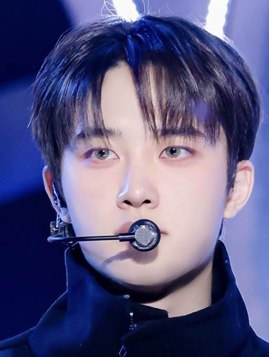 aemsoo's tweet image. Not an edit. Not an AI.
This is 112% Doh Kyungsoo wearing colored contact lenses!! 😌😌

#도경수 #DOHKYUNGSOO
@DOHKYUNGSOO_X