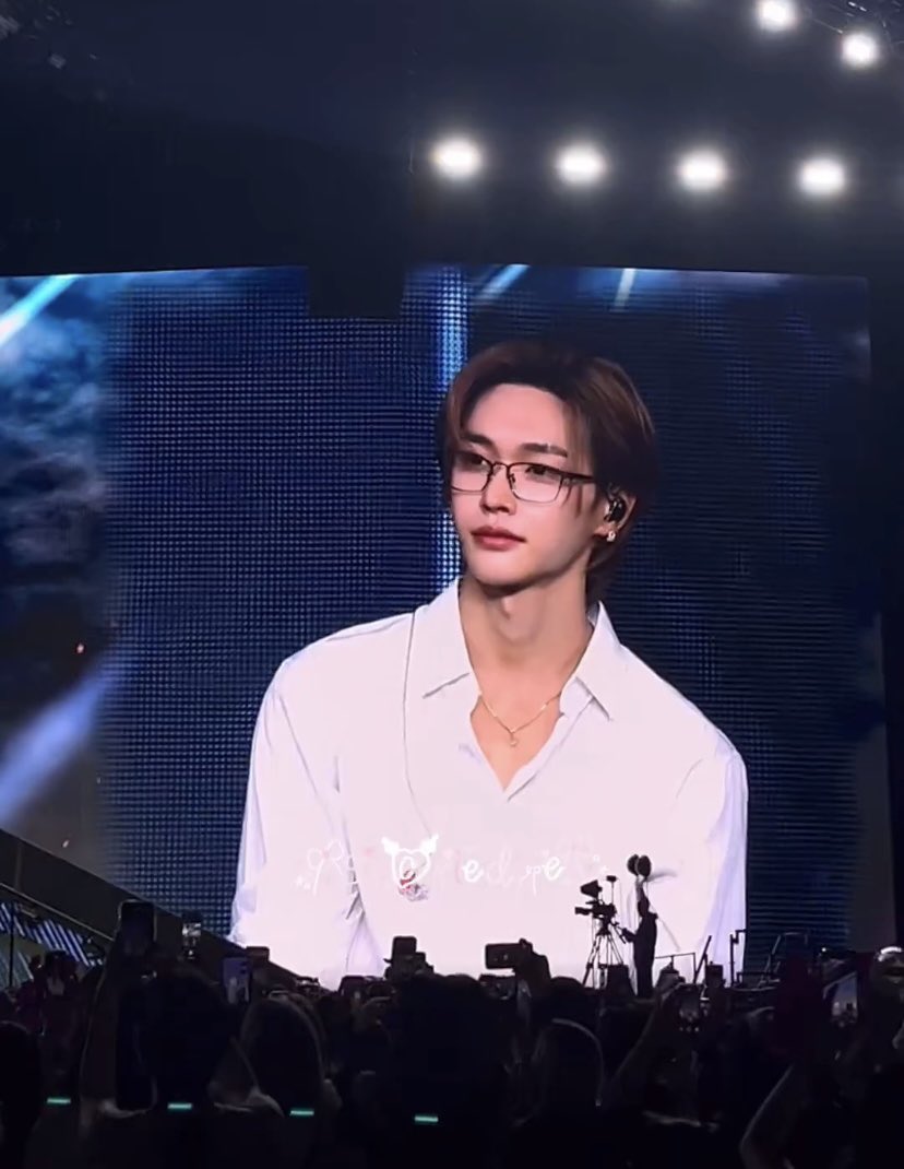 wonbinhour's tweet image. PARK WONBIN ON THE BIG SCREEN DAMN