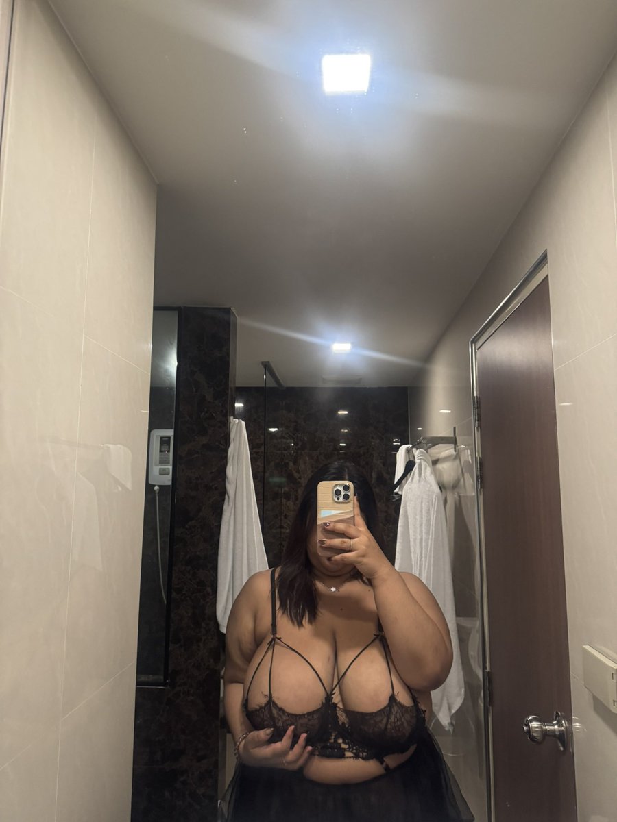 บ่นอยากเย็ดทุกวันเสมอมา 🥹