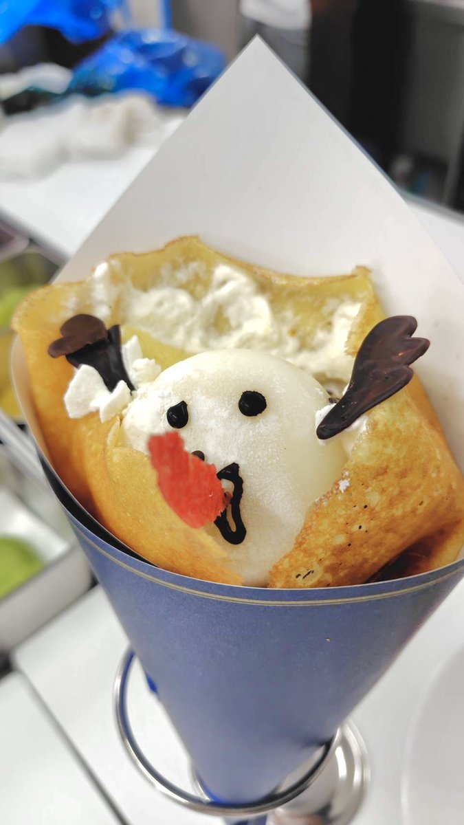 sw_iori's tweet image. お目覚めですか、お嬢様。

かつて影山が作った通称「地獄に沈み行くピーちゃん」という悪夢のようなクレープを振り返ることで、わたくしは月曜の朝を元気にスタートすることができました。