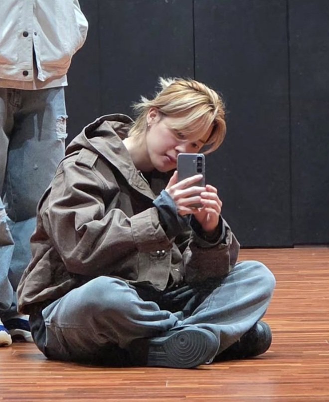 Ellerine bakın ne kadar minnoş 🥹🤏🏻