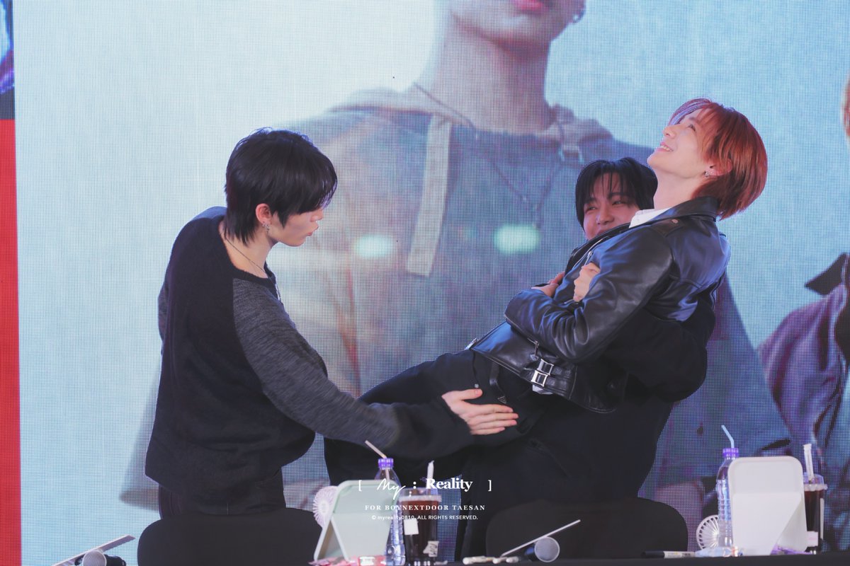 myreality0810's tweet image. 260124 

오맨

#태산 #보이넥스트도어 
#TAESAN #BOYNEXTDOOR