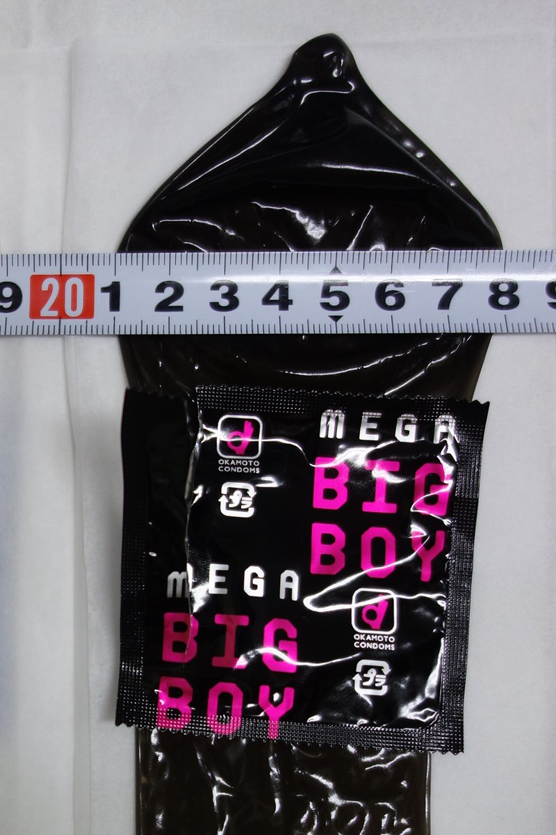 The most inconvenient for foreigners🌍 in Japan🇯🇵
"Condom sizes too small
Max: MegaBigBoy = M in US🇺🇸/🇨🇦
No 56mm
Largest in convenience stores: ~40mm
Had to ordered on Amazon.ca🇨🇦"
posted by an Asian guy😱

MegaBigBoy🇯🇵
Head diameter 46mm = 72mm width

#Condom #Size