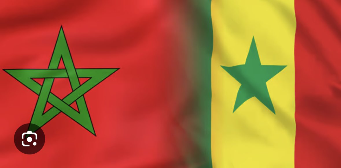 LaGardeRoyalee's tweet photo. 🚨⚠️MAROC -SENEGAL: nous avons récemment constater une hausse de nouveau compte fake utilisant les drapeaux marocains et sén��galais ayant pour seul but de créer une fitna et une crise diplomatique entre ces deux pays . Certains pays utilise l’incident de la finale pour alimenter une haine et surtout une crise diplomatique . Certe il y a eu quelques incidents lors de la finale, mais cette incident doit se régler dans le seul organe incompétent qui est la CAF et la FIFA. Au-delà du contexte sportif, je tenais à rappeler que le Maroc et le Sénégal ont une très longue histoire et surtout un respect mutuel indéfectible. Nous ne sommes pas obligés de nous aimer mais nous devons nous respecter. Les liens entre le Maroc et le Sénégal ne date pas d’hier.