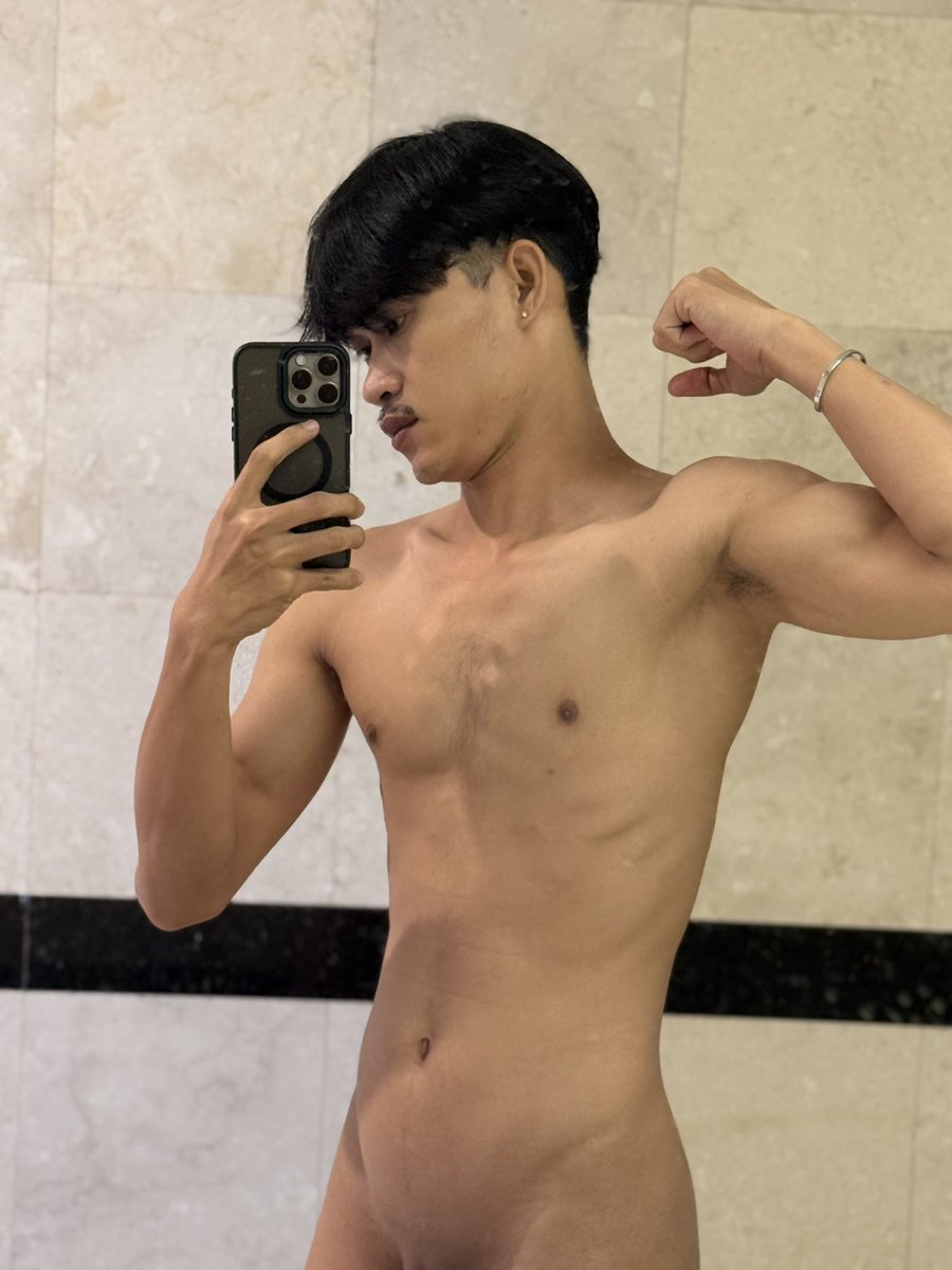 Rahandika tweet media