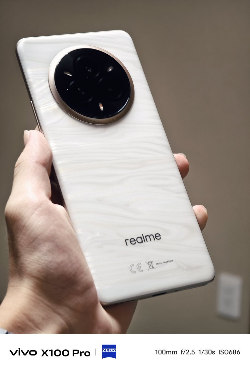 風船飛びました！！
そしてえんがわさんから誕プレでrealme 14 Proを頂きました！！ありがとう！！