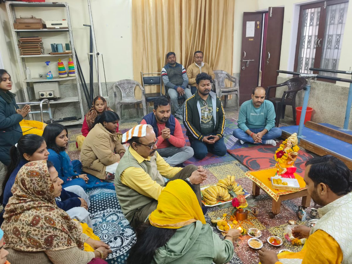 SPARCINDIA's tweet image. On 23rd January 2026, SPARC-India celebrated Basant Panchami at the school. All the staff members participated with great devotion and enthusiasm, and everyone collectively offered prayers to Goddess Saraswati.
#childrenwithdisability 
#SPARCindia
#Basantpanchami2026