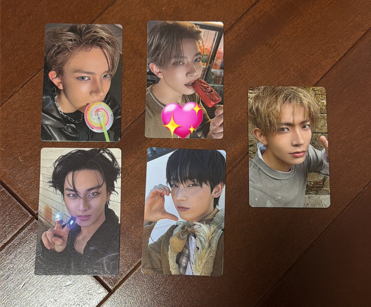 ᴍᴀɴᴀ tweet media