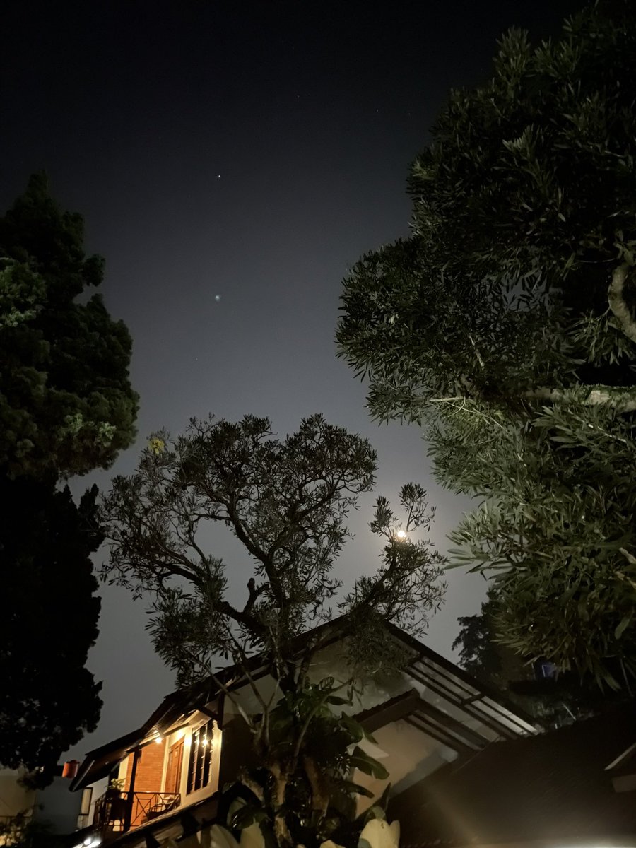 ST0RAGEFULL's tweet image. Yess saatnya pamer my kos gw