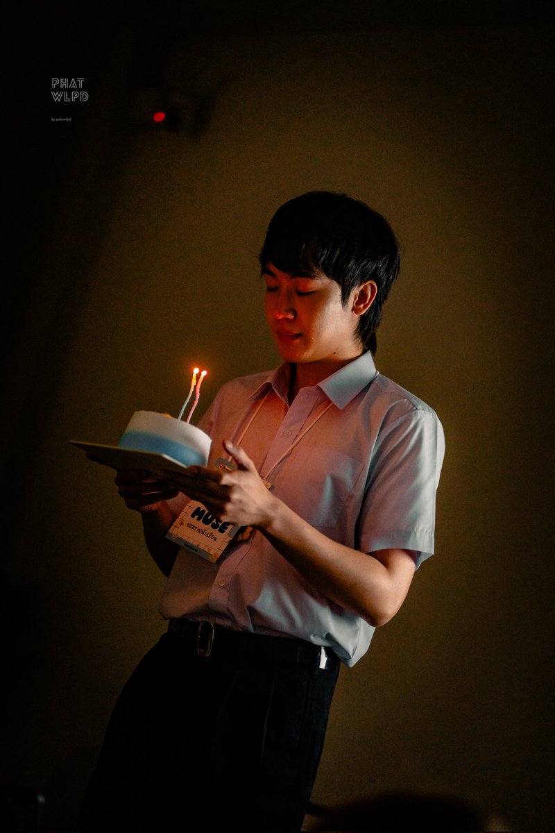 palmwlpd's tweet photo. Bday boy

#BackToSchoolWithMuse 
#mmmmmmmuse #แมวมิวซ์ https://t.co/QtRFnoRS7M