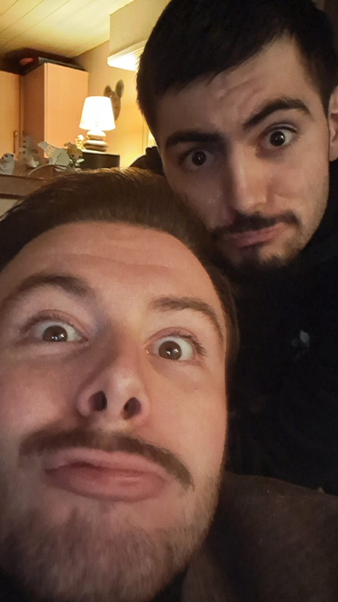 AniMagic tweet media