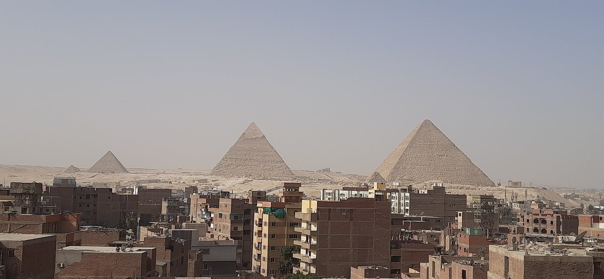 SwetaMondal555's tweet image. Good morning X Family,
View of the Giza pyramids from hotel roof !!!
#GoodMorningEveryone 
#Pyramids 
#vacation 
🏜🏖❤