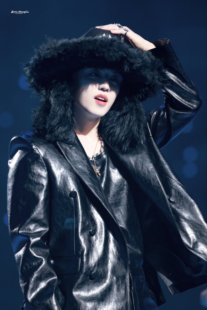 Irisllloups's tweet image. 260124 CXM LIVEPARTY IN INCHEON D2
Black🖤

#에스쿱스 #SCOUPS 
#승철 #세븐틴
#SEVENTEEN #CxM