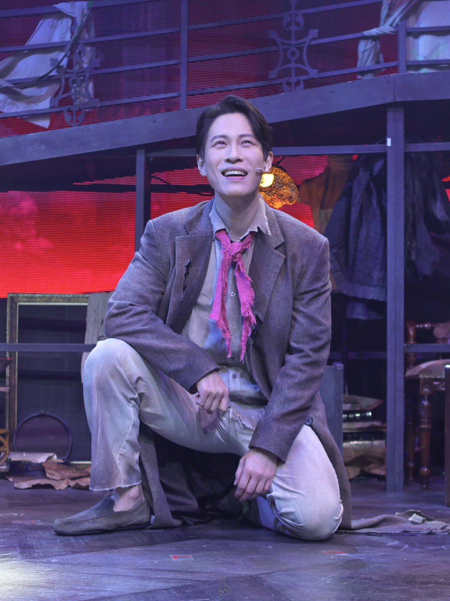 260121 𝑵 뮤지컬 <시지프스>
스페셜 커튼콜 시지프스

언노운 l #이형훈

정말 더럽게 힘든데❗️ 더럽게 행복하다‼️