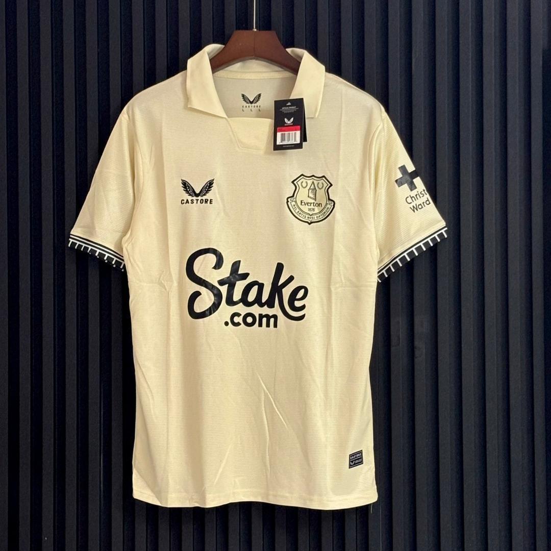 Ifeanyi__e's tweet photo. 25/26 jerseys 

N15,000 https://t.co/KGpryZrDm5