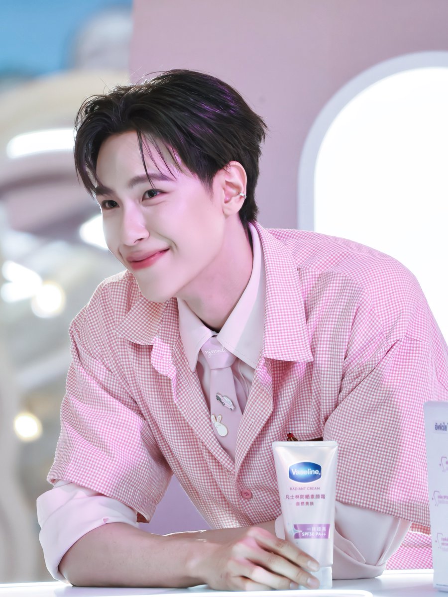 thursfeb˚ ◡̎ ft. แม่น้องทิม tweet media