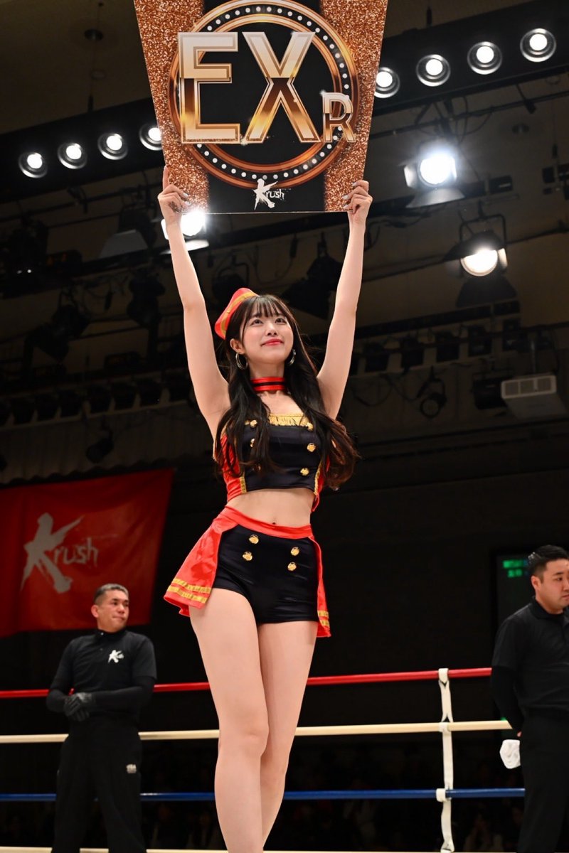 明日はKrush.184🥊♡‧₊˚

2026年最初のKrush！！
どんな試合が待ってるか本当に楽しみすぎる🥹
そして、明日も17時〜物販ブースにいます₊ ݁.𝜗𝜚  一緒に撮影できるよ！！

⏲17:30～ #ABEMA 生中継
🎥視聴URL▷abema.go.link/9Zlab

#k1wgp #Krush #格闘技 <a href="/Abema_Fight/">ABEMA格闘</a>