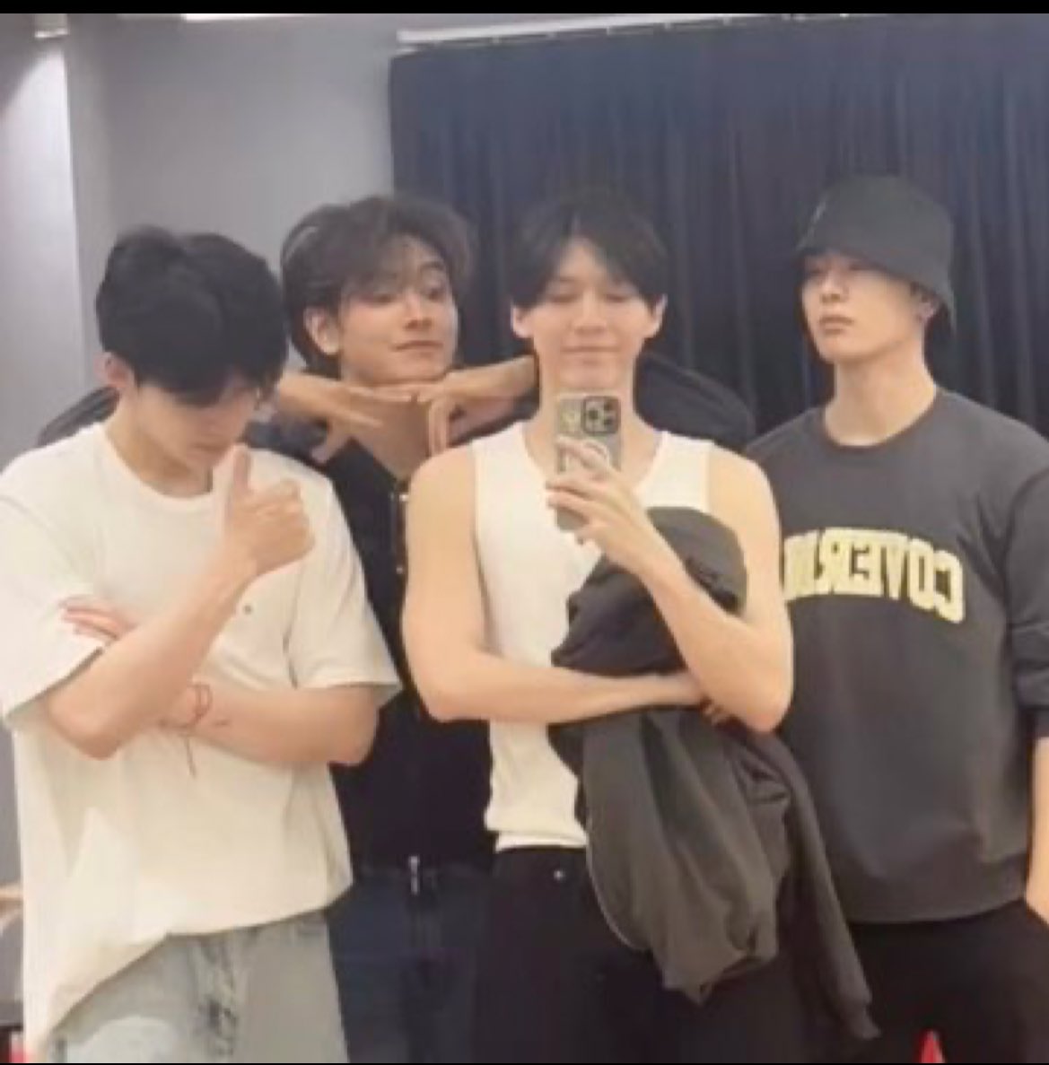 they are breathing, fucking finally😭