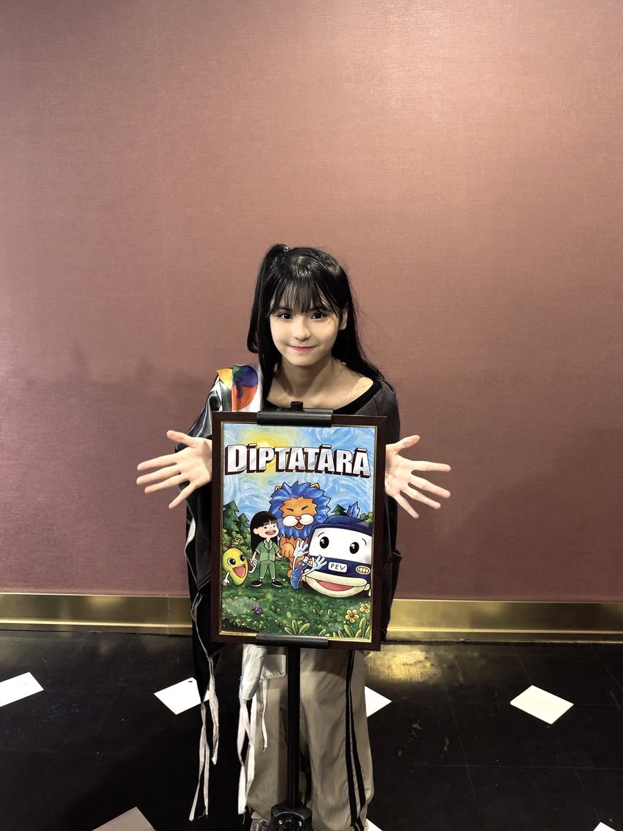 JTrisha_JKT48's tweet image. terima kasih! 🎀🌸🌟💖 #trishaturday