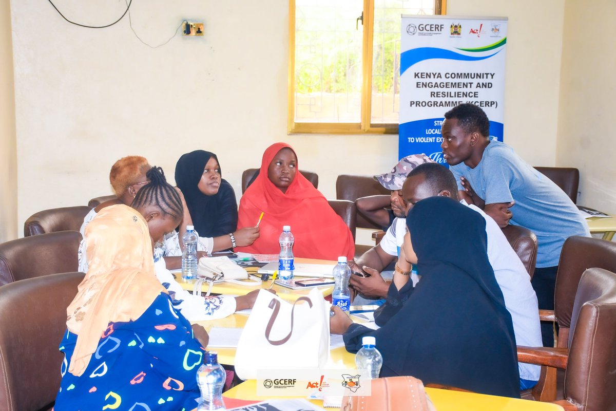 KECOSCE's tweet photo. Day 2 of the Youth training on critical thinking, conflict resolution and advocacy, with financial support from @theGCERF through @tendasasa through #KCERP program. The training delved deep on advocacy, digital security and monitoring, culminating to development of localized action plans as the trained youth committed to working hand in hand to address the existing challenges while bringing others on board to conduct targeted interventions and address youth concern through constructive dialogue. @Phyllis_Muema @NCTC_Kenya @Tanariver004