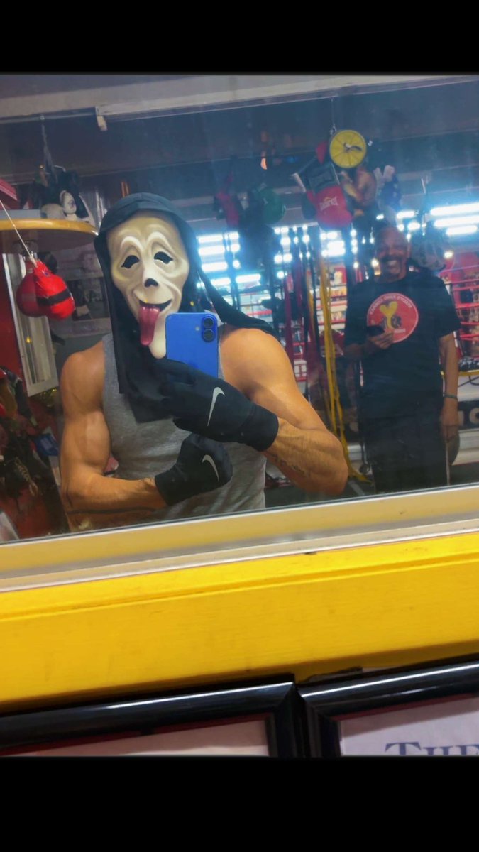 Teofimo Lopez tweet media