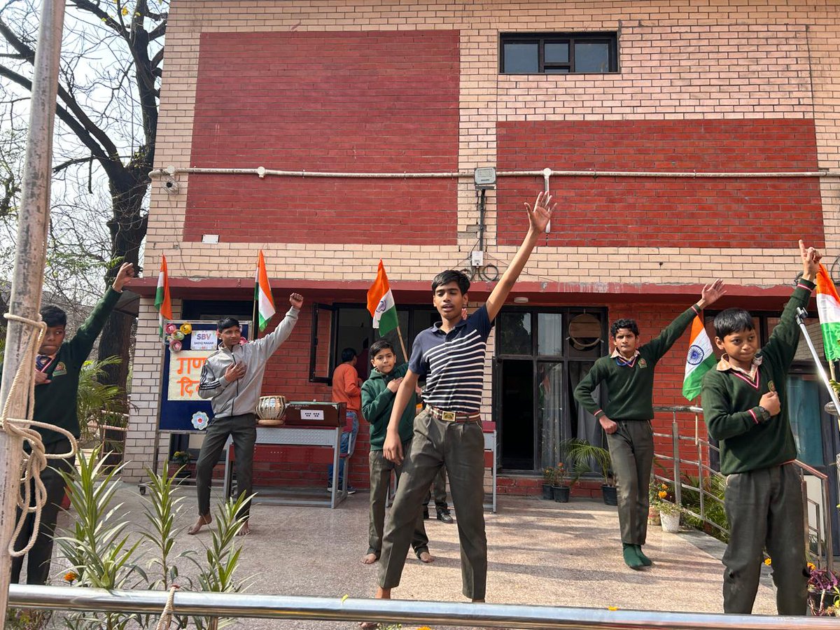 sbvsadiqnagar's tweet photo. ✨REPUBLIC DAY CELEBRATION ✨
🇮🇳✨✨Sbv sadiq nagar✨✨🇮🇳
#RepublicDay2026 #Indian @sbvsadiqnagar https://t.co/ssBxJ3qKcQ