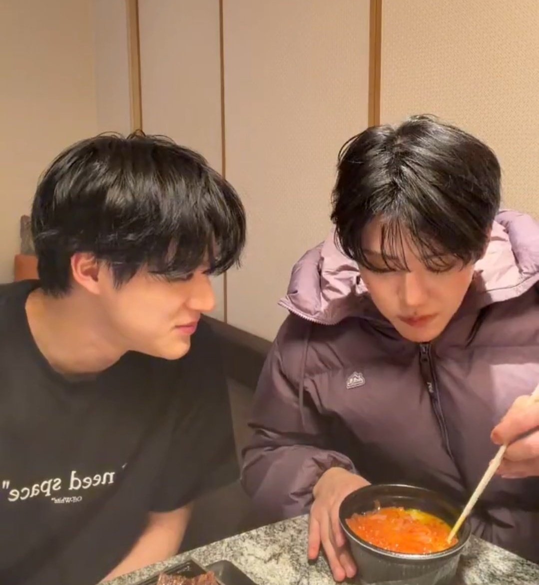 omegajaem's tweet image. 2 years later and jeno still looks at jaemin like he’s his whole world