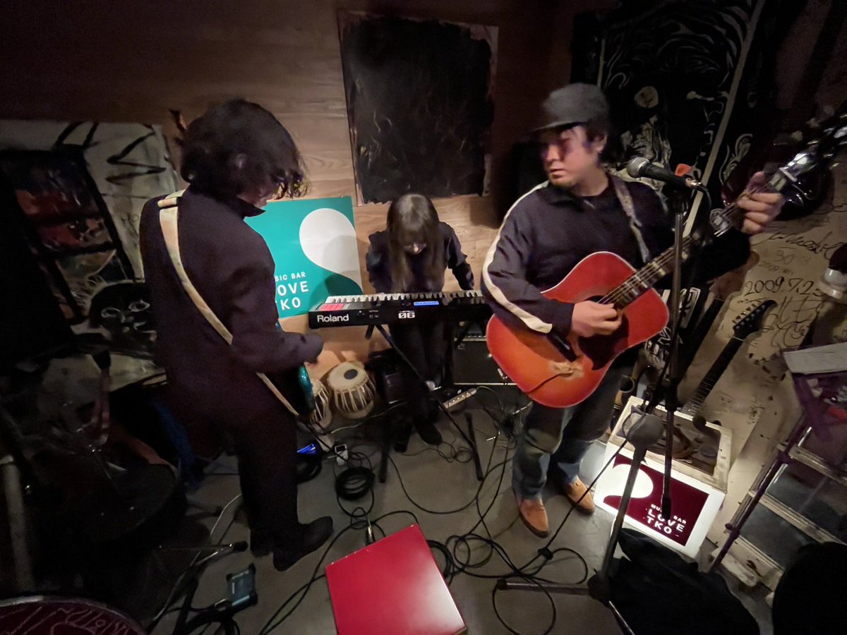 Throwback-241 tweet media