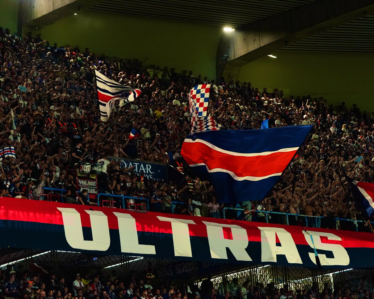 🚨 𝗟𝗘 𝗖𝗢𝗟𝗟𝗘𝗖𝗧𝗜𝗙 𝗨𝗟𝗧𝗥𝗔 𝗣𝗔𝗥𝗜𝗦 𝗦𝗢𝗨𝗛𝗔𝗜𝗧𝗘 𝗟𝗔 𝗩𝗘𝗡𝗨𝗘 𝗗𝗘𝗦 𝗦𝗨𝗣𝗣𝗢𝗥𝗧𝗘𝗥𝗦 𝗗𝗘 𝗟’𝗢𝗠 𝗔𝗨 𝗣𝗔𝗥𝗖 𝗗𝗘𝗦 𝗣𝗥𝗜𝗡𝗖𝗘𝗦 !! 🏟️❤️💙

Le Classique entre le PSG et l’OM, prévu le 8 février au Parc des Princes, se jouera une nouvelle fois sans