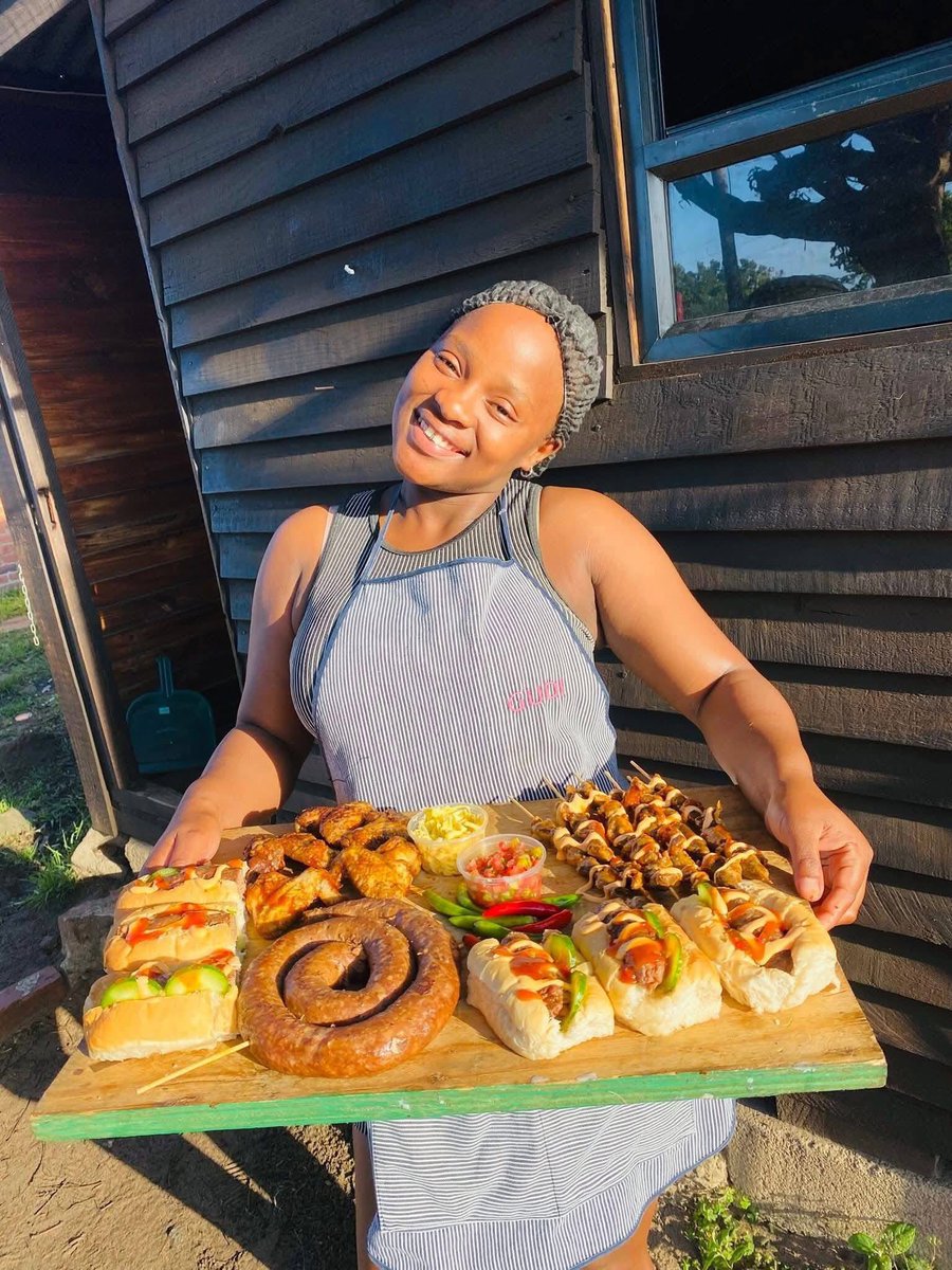 Couldn’t believe this platter cost R120

📍~ Richards Bay, KZN