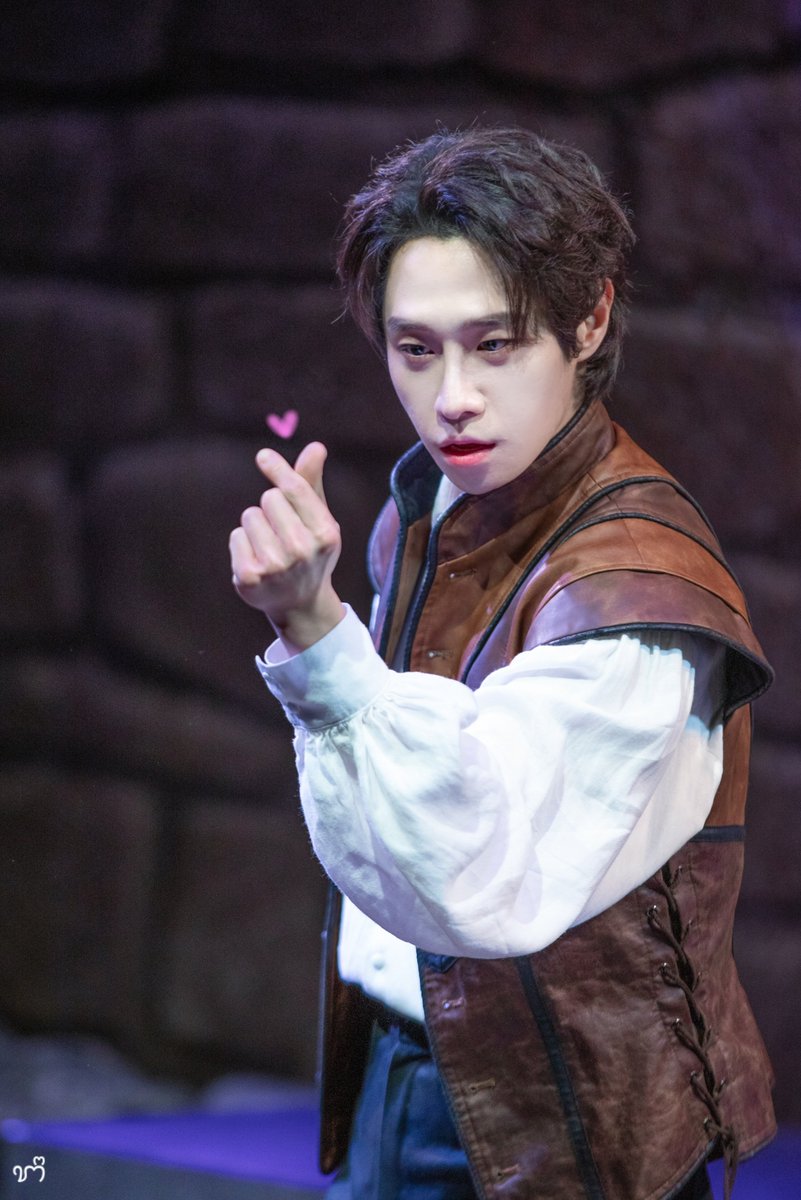 260124 엘시노어 🏰 장면시연 

암호 🫰 

버나르도 ㅣ #박주혁