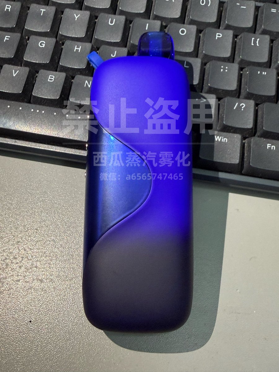 pingpangbing1's tweet photo. solobar 50k
·35 毫升油量
·可调节甜度、凉度、尼古丁
 大陆现货 https://t.co/KnXqnZRbR0