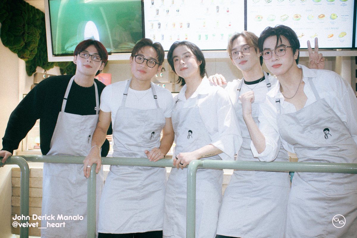 velvet__heart's tweet photo. 🗓️ 260123
📍SM Mall of Asia
DESSERT 39: Fan Meeting with VXON 🍵🪴
VXON
@vxonofficial
@enzovince_
@frnzchuaa
@vxonc13
@SamCafranca
@ptrckrcmr20
#VXON #Dessert39
#VXONxDessert39PH
#VelvetHeart #VelvetHeart_Photography https://t.co/zUHucTxfzE